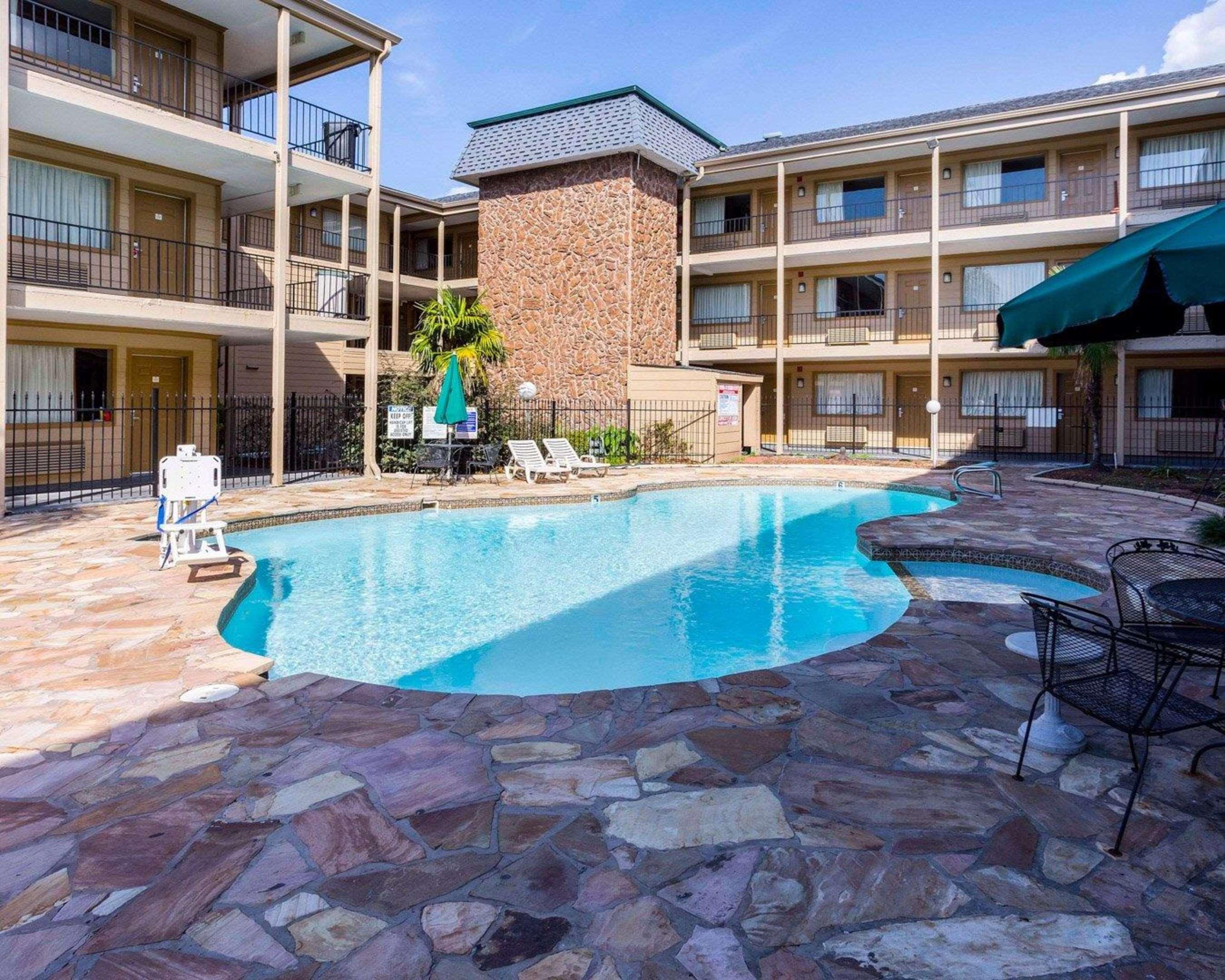 Red Roof Inn Kenner - New Orleans Airport Ne Exterior photo